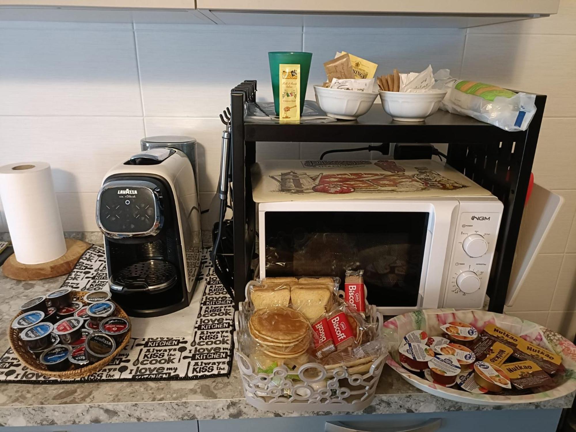Appartamento Vada Eksteriør billede